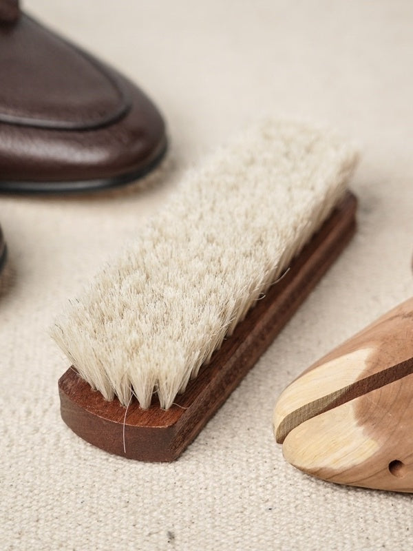 แปรงขนม้า Premium Horsehair Brush Rosewood ไม้โรสวูด JULIETTA